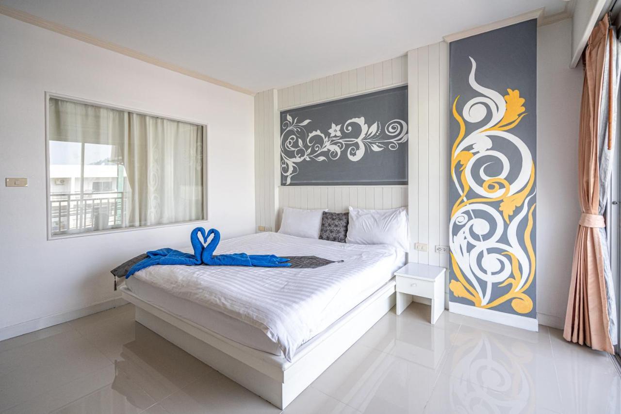 Hotel Santi White House Patong Exteriér fotografie