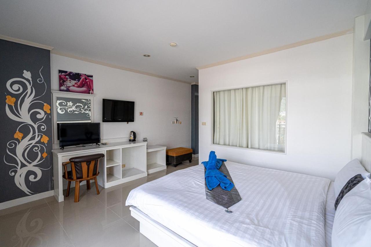 Hotel Santi White House Patong Exteriér fotografie