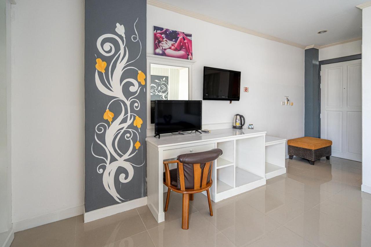 Hotel Santi White House Patong Exteriér fotografie