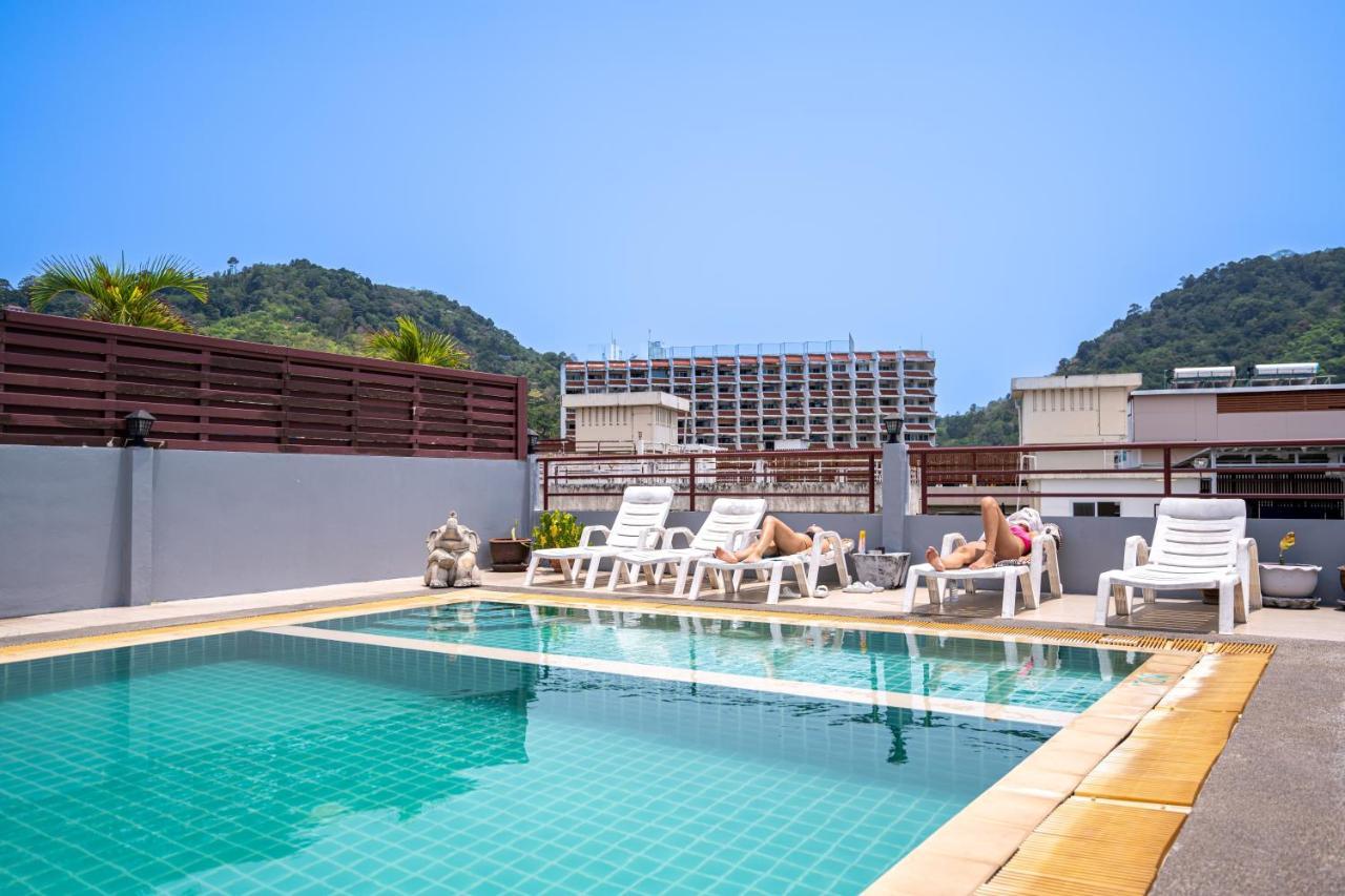 Hotel Santi White House Patong Exteriér fotografie